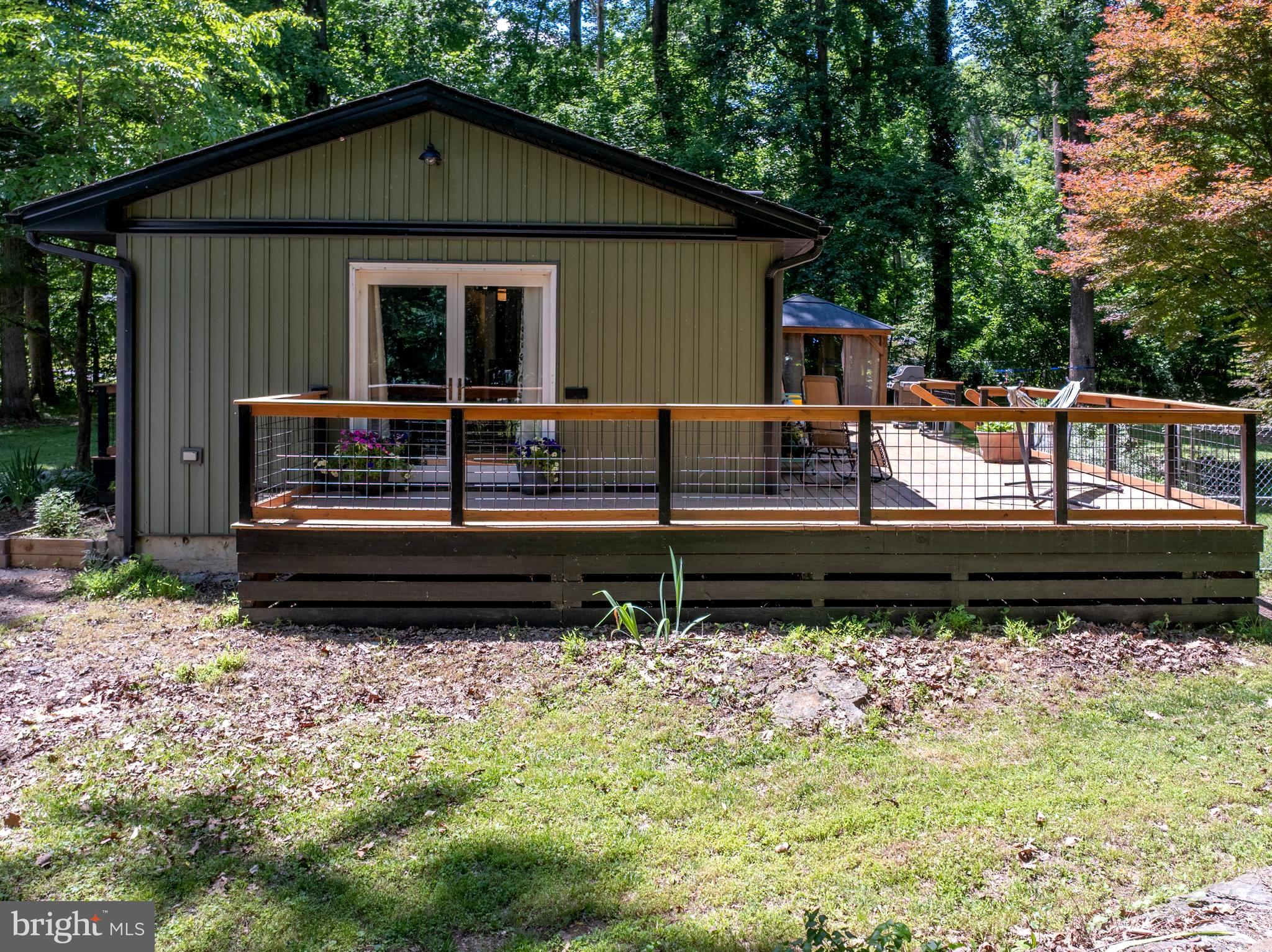 CHAPLINE'S CHOICE - Residential