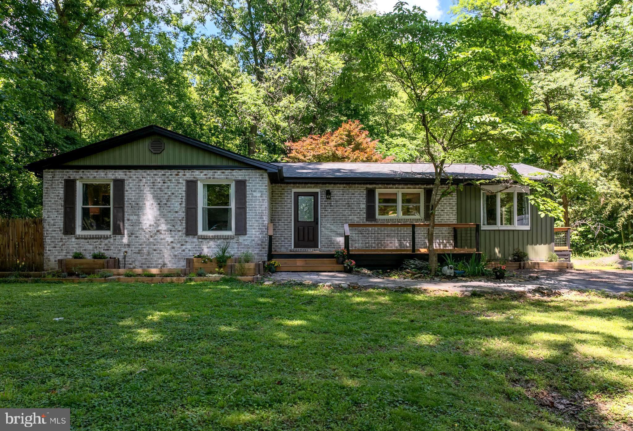 CHAPLINE'S CHOICE - Residential