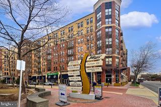 SPECTRUM CONDO - Residential