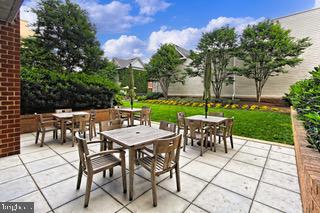 SPECTRUM CONDO - Residential