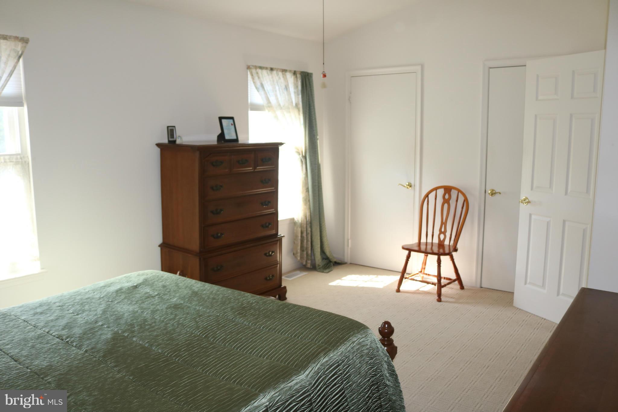 VILLAGE OF MOUNT AIR - Residential