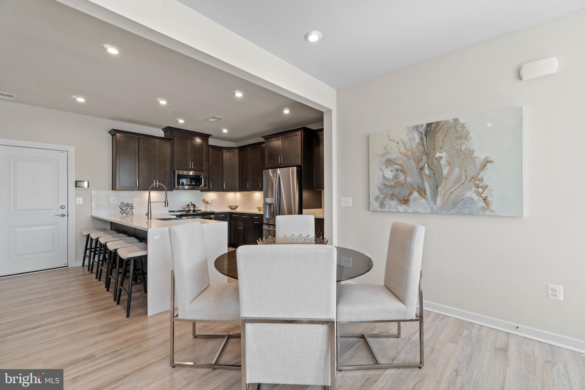 ASHBURN STATION - Residential