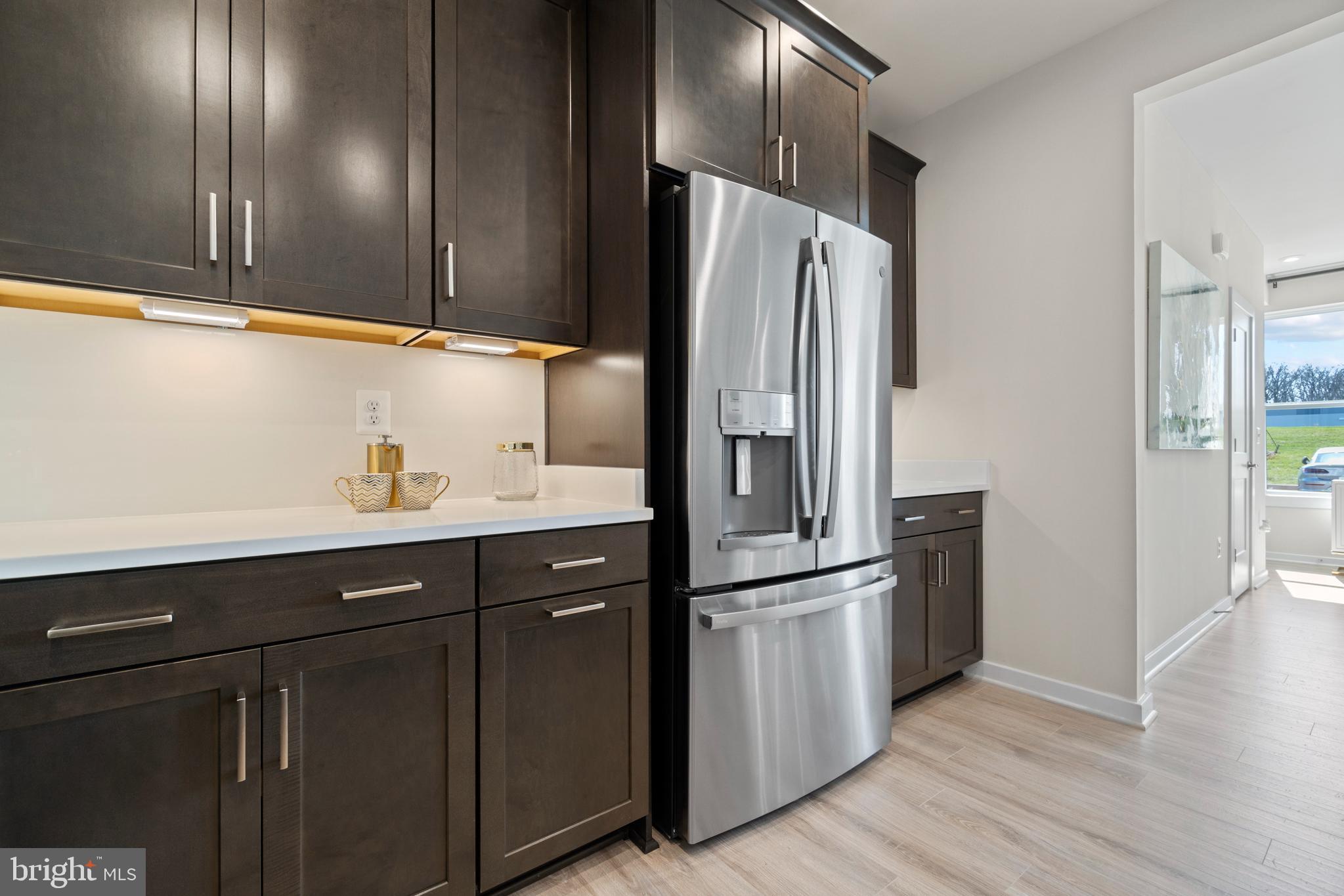 ASHBURN STATION - Residential