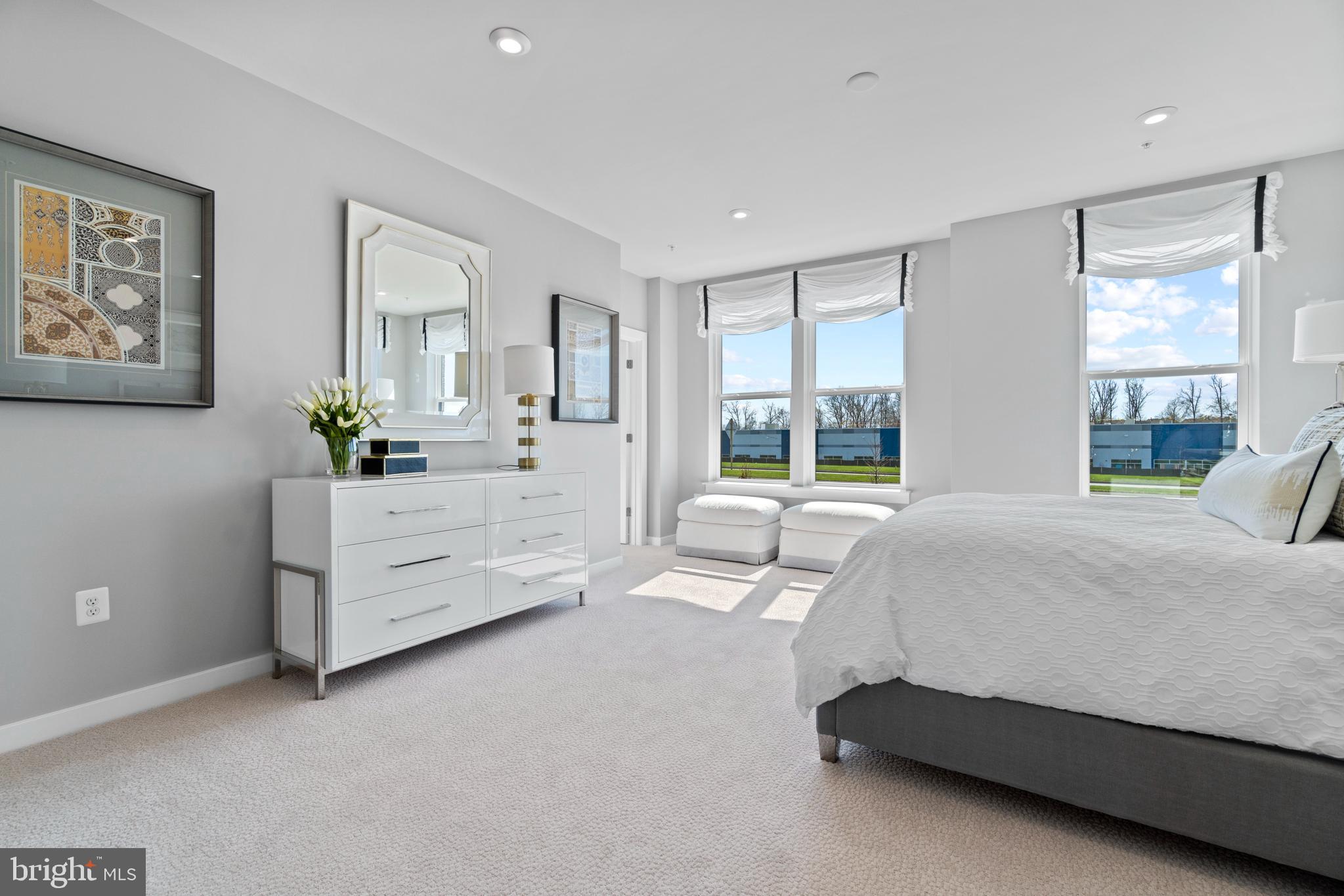 ASHBURN STATION - Residential