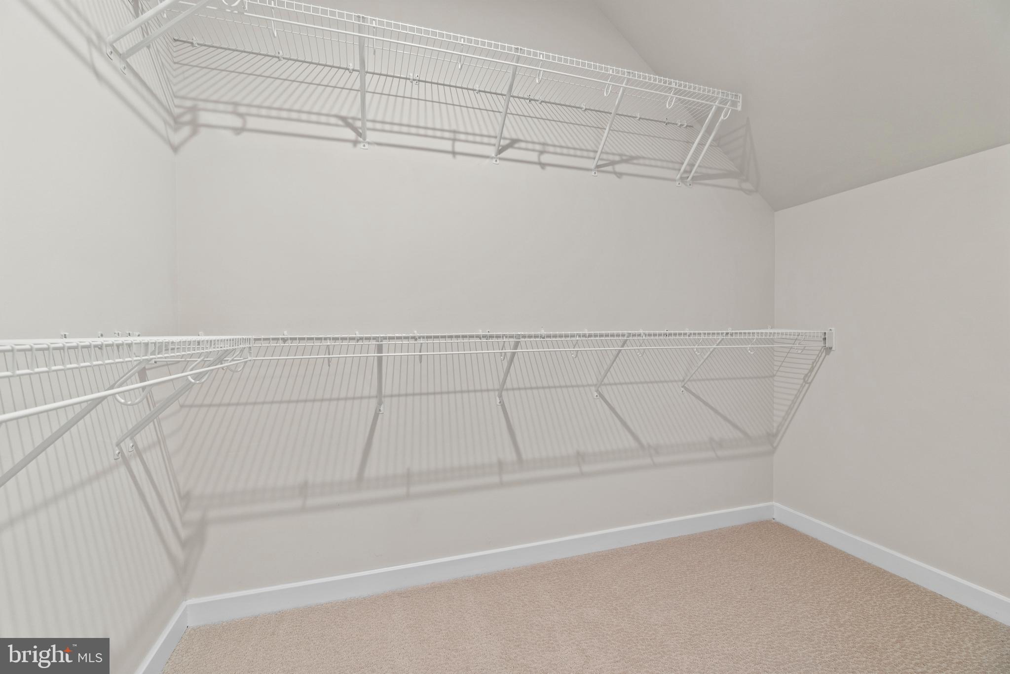 ASHBURN STATION - Residential