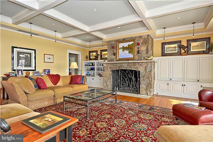 BENNETT POINT - Residential