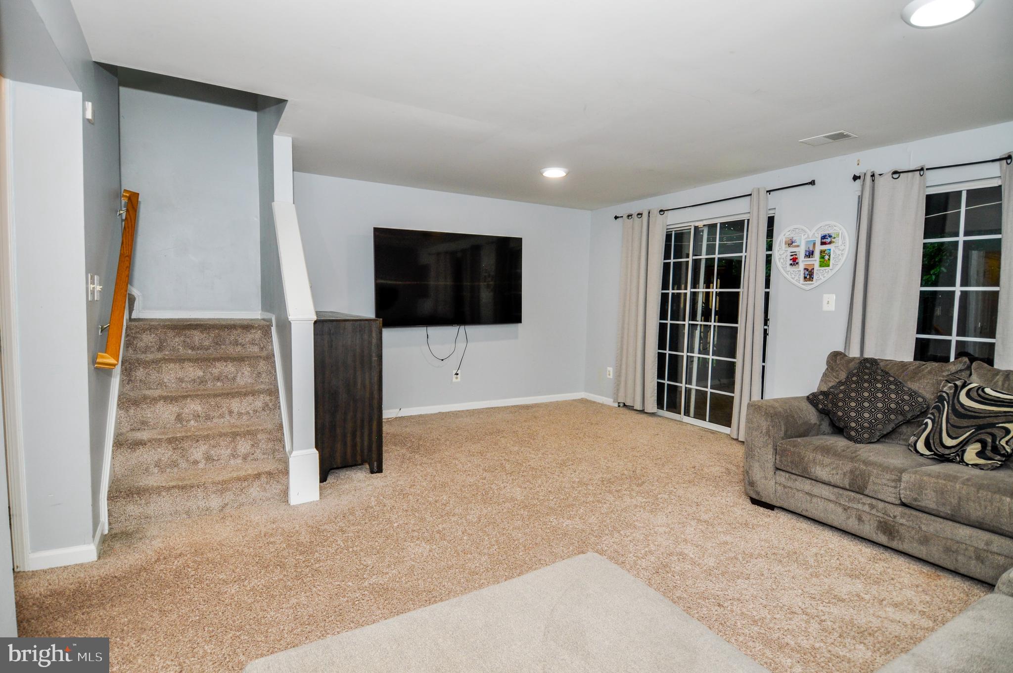 RIDGELEIGH - Residential