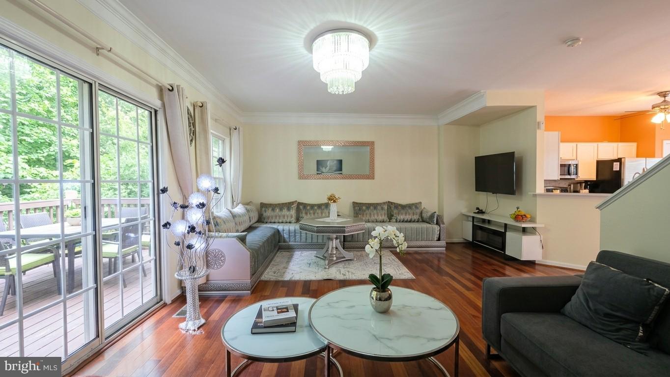 RIDGELEIGH - Residential