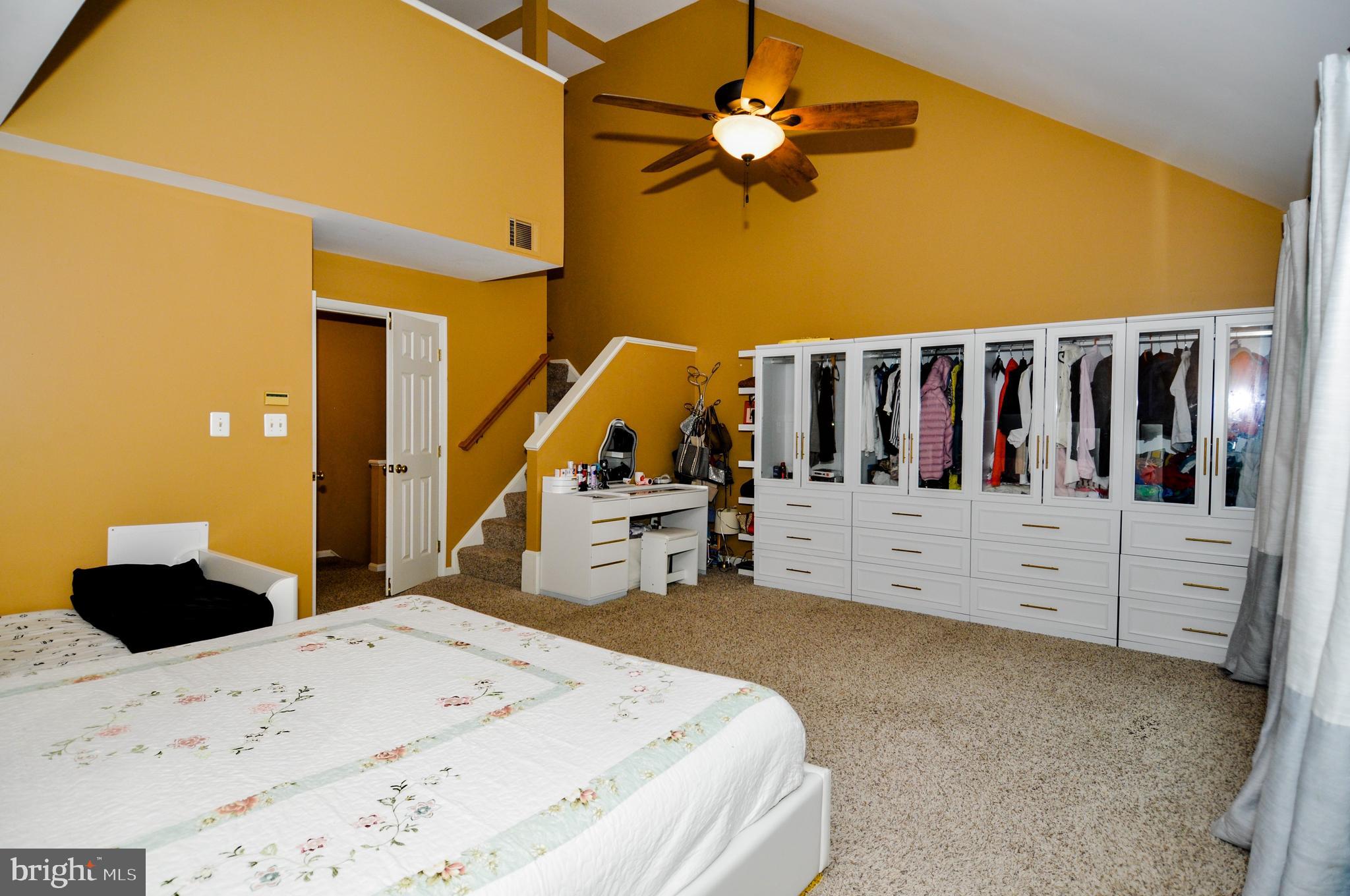 RIDGELEIGH - Residential