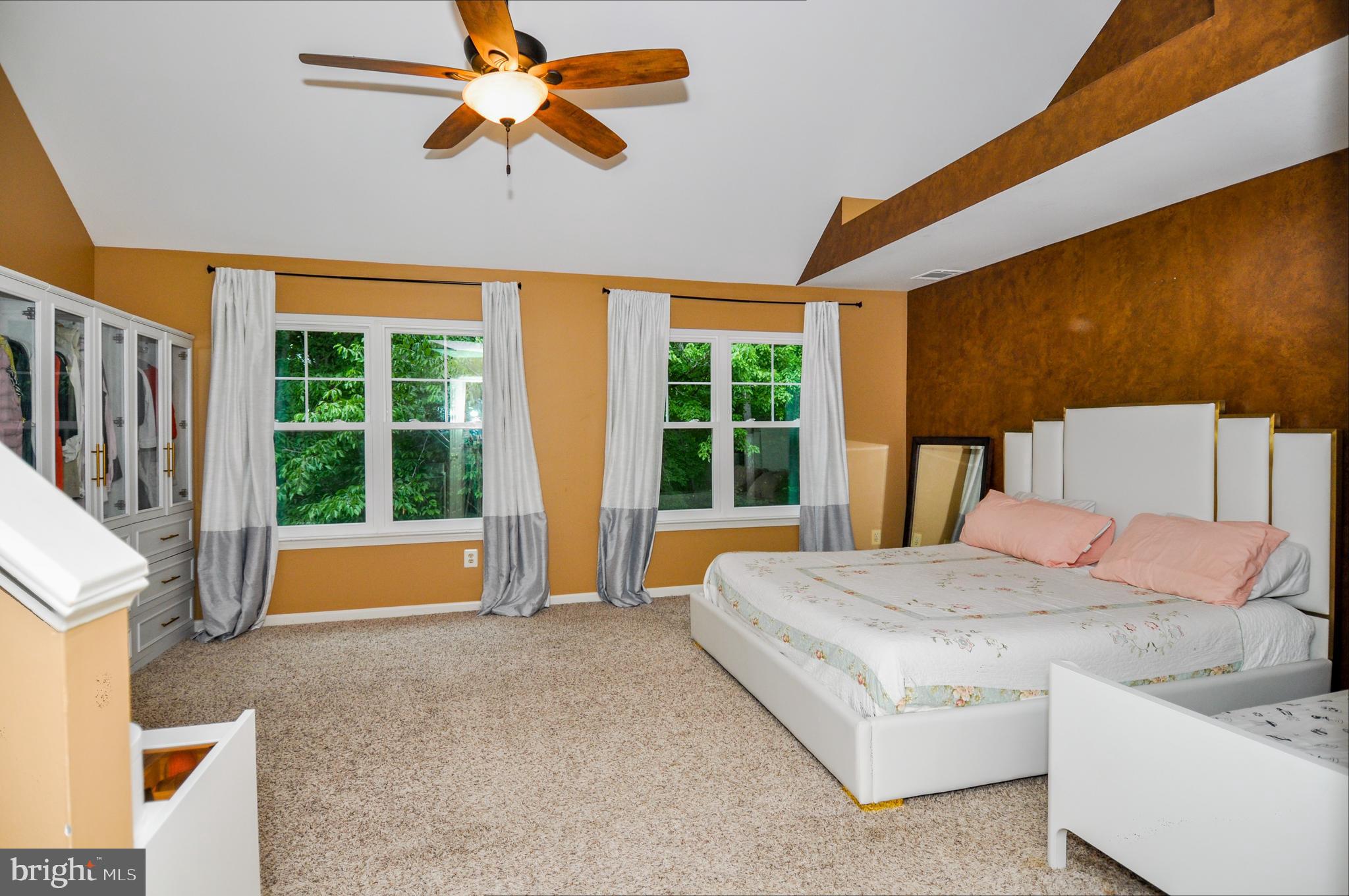 RIDGELEIGH - Residential