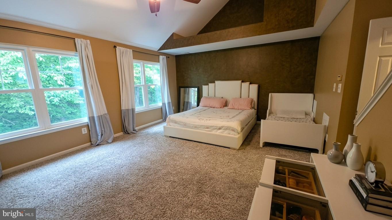 RIDGELEIGH - Residential