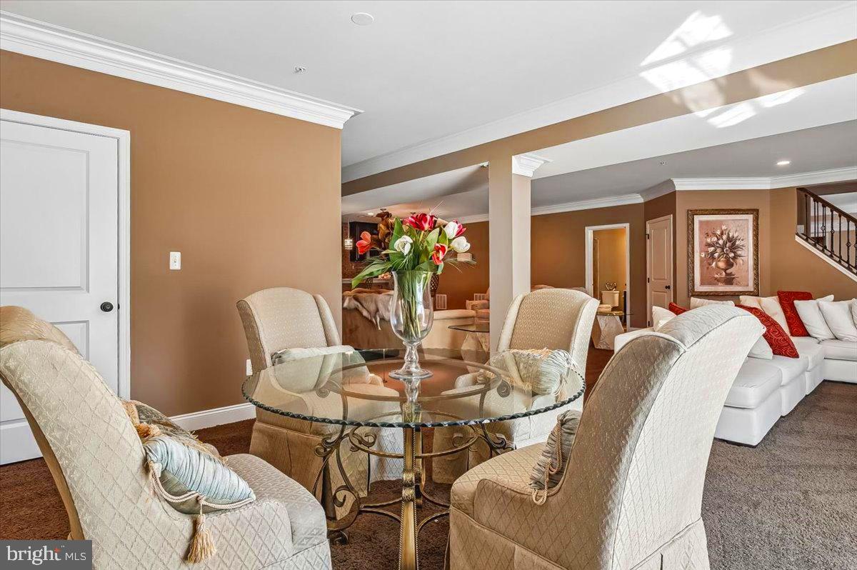 OAK CREEK CLUB - Residential
