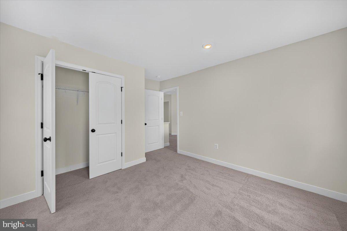 HICKORY LANDING - Residential