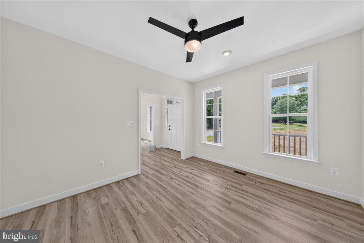 HICKORY LANDING - Residential