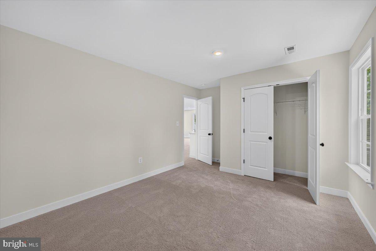 HICKORY LANDING - Residential