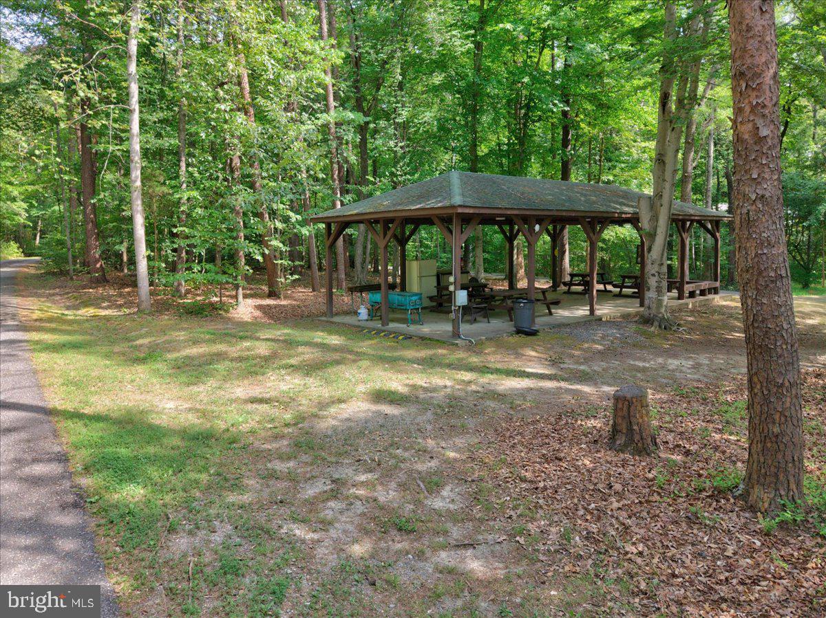HICKORY LANDING - Residential