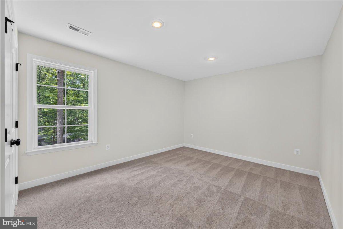 HICKORY LANDING - Residential