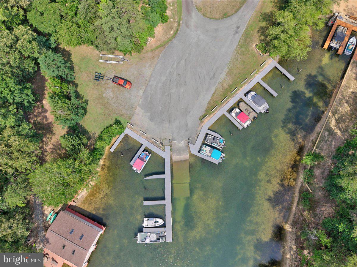 HICKORY LANDING - Residential