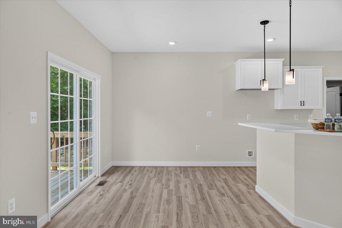 HICKORY LANDING - Residential