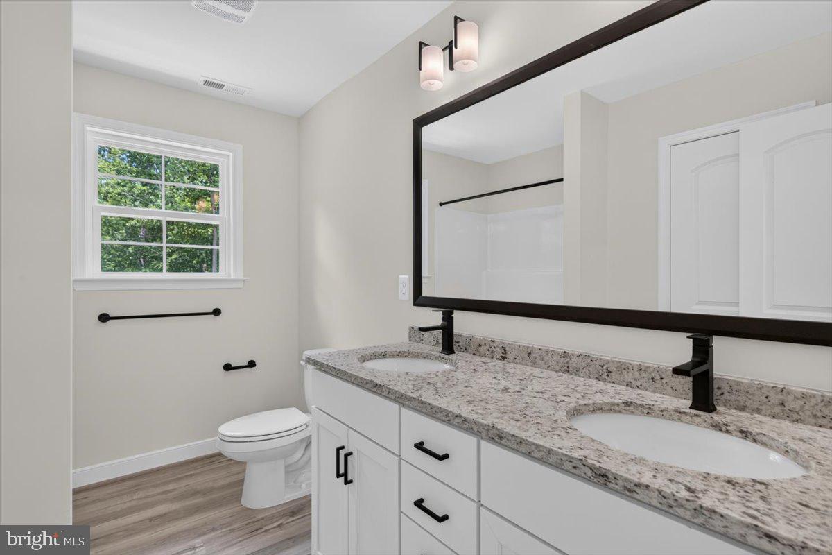 HICKORY LANDING - Residential