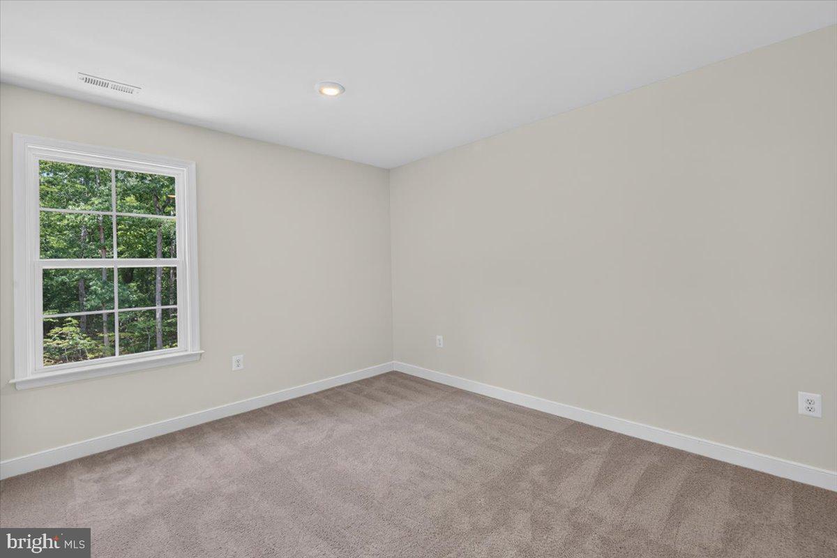 HICKORY LANDING - Residential