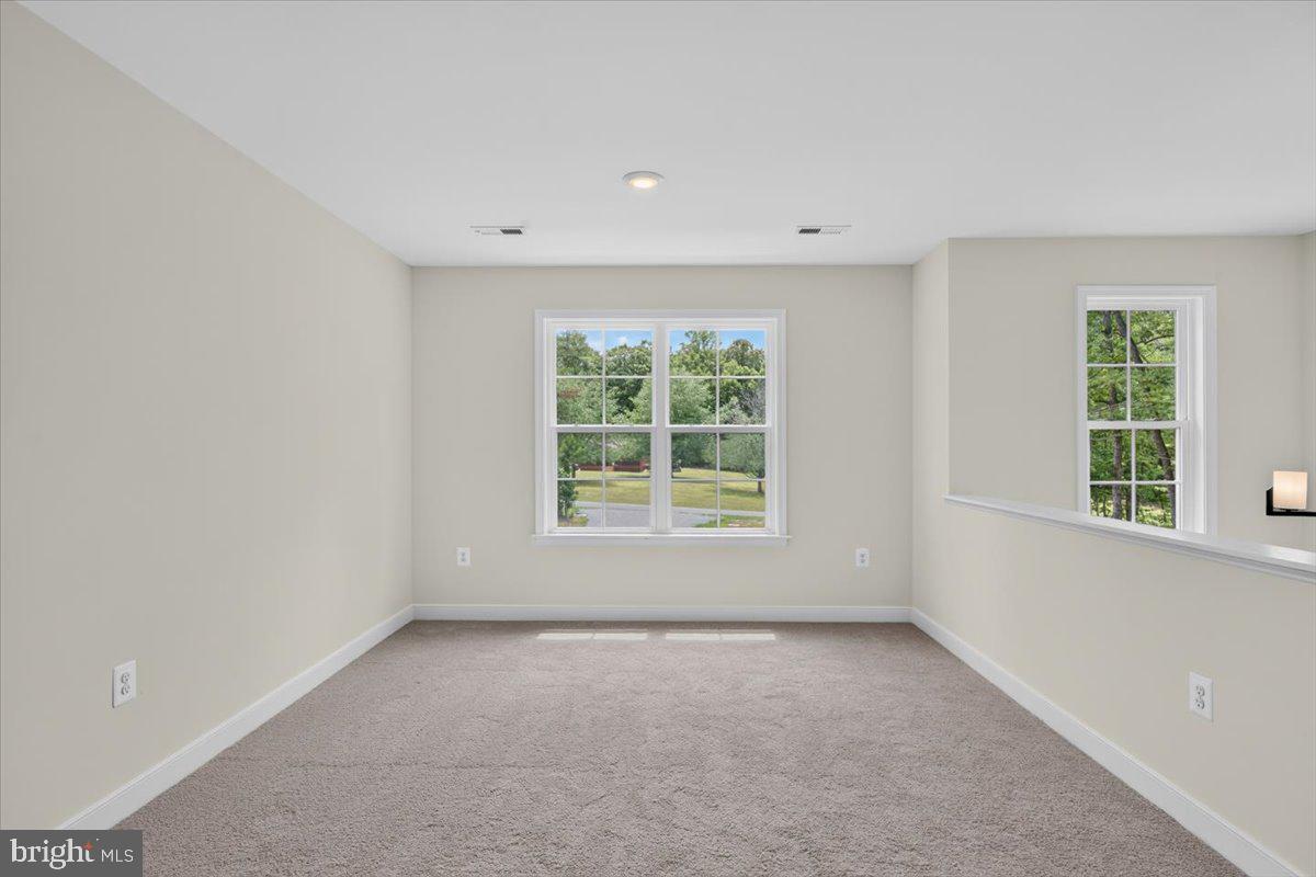HICKORY LANDING - Residential