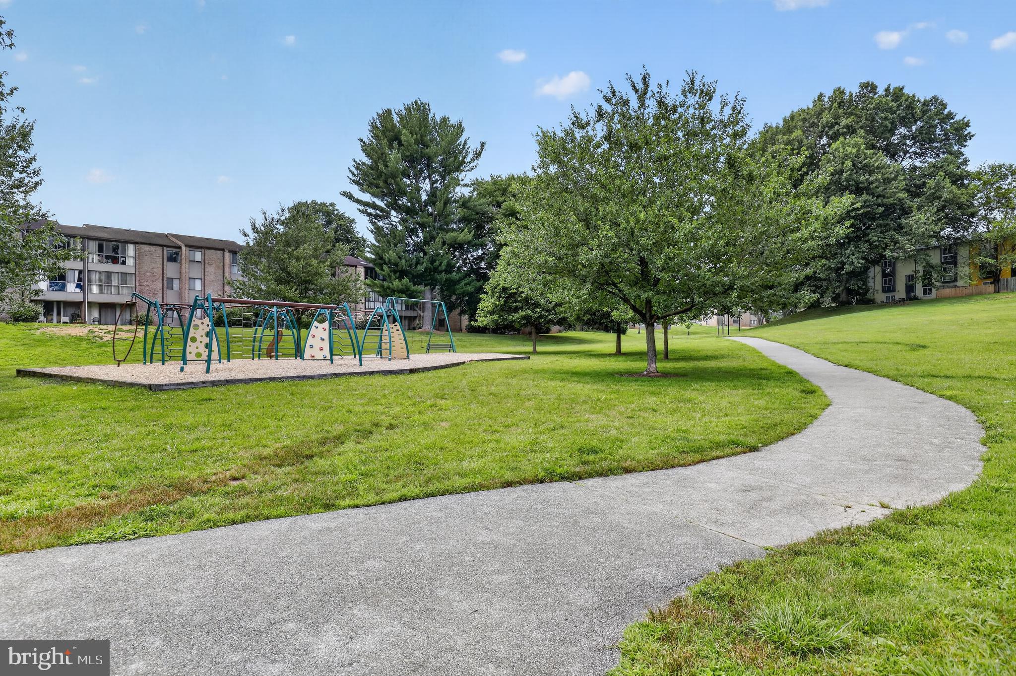 CENTERSTAGE - Residential