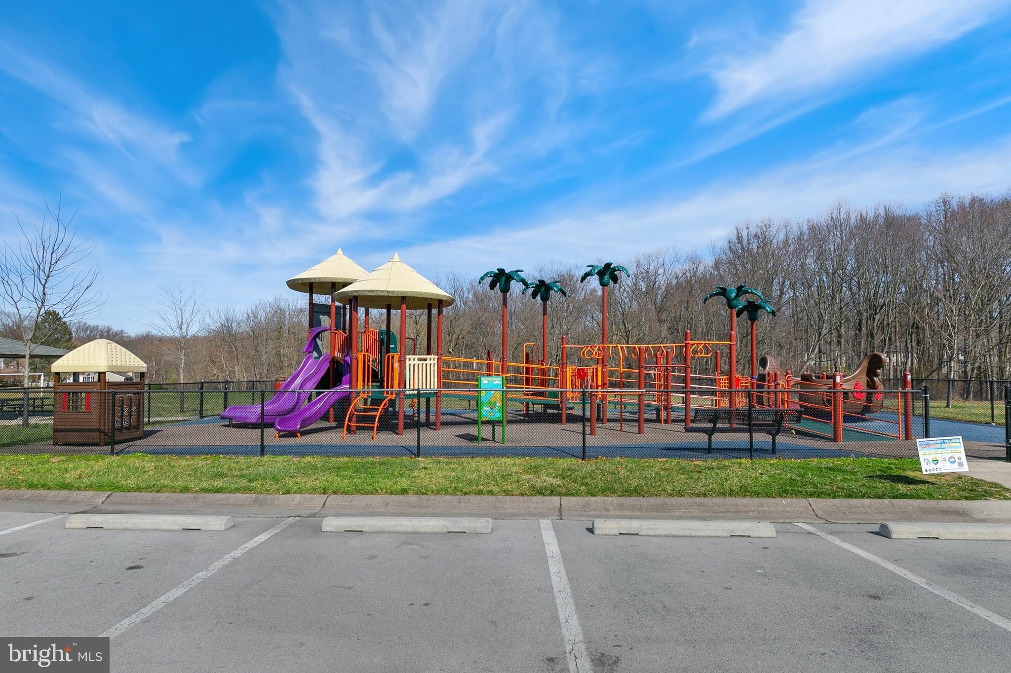 CENTERSTAGE - Residential