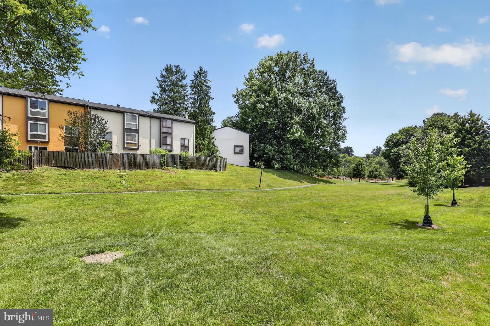 CENTERSTAGE - Residential