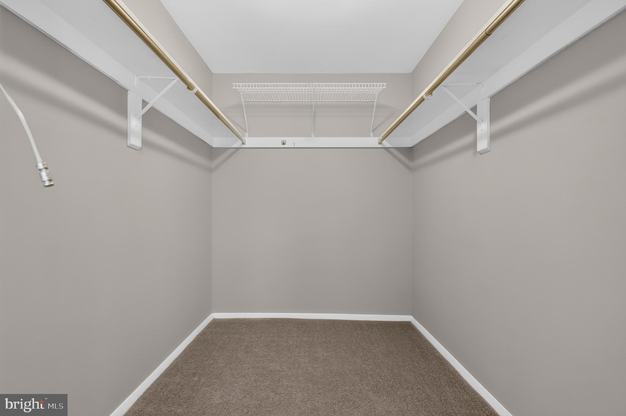 CENTERSTAGE - Residential