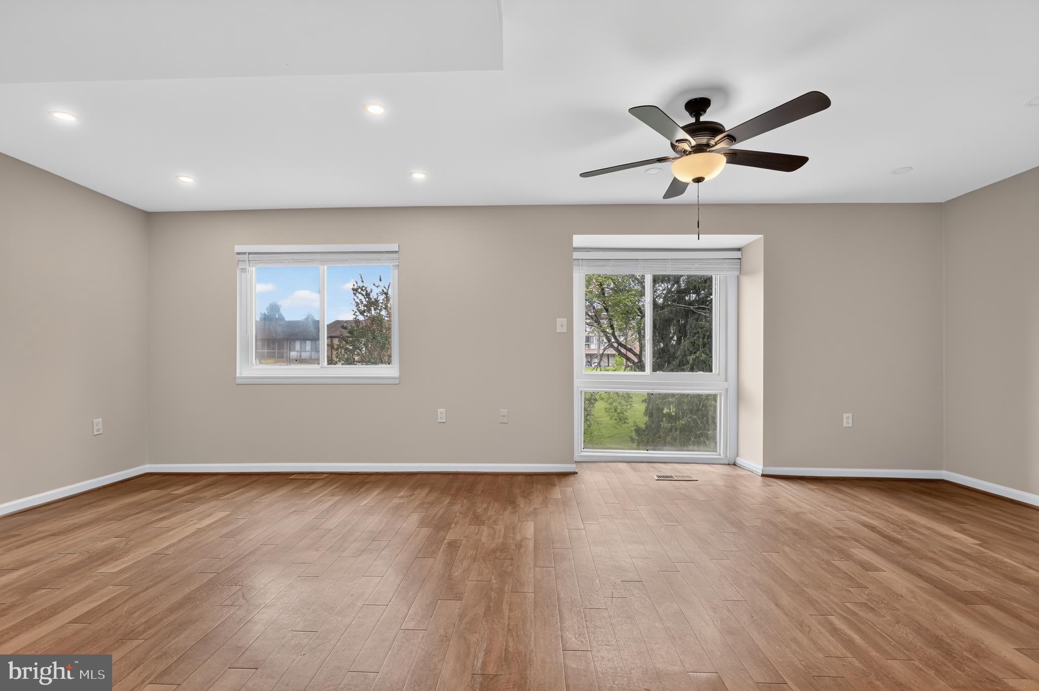 CENTERSTAGE - Residential