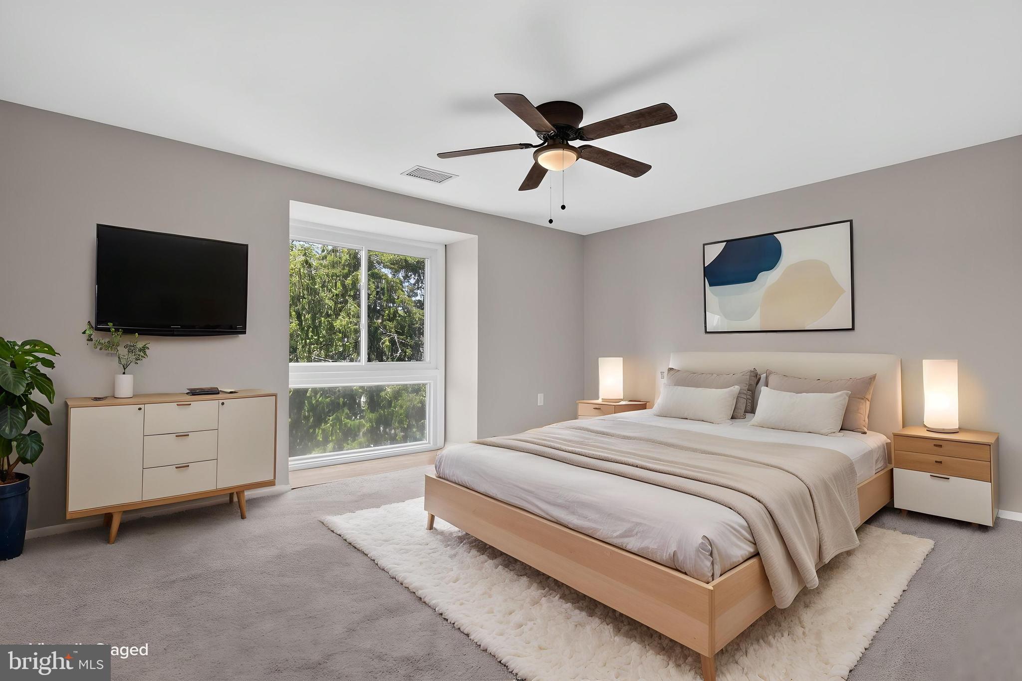 CENTERSTAGE - Residential