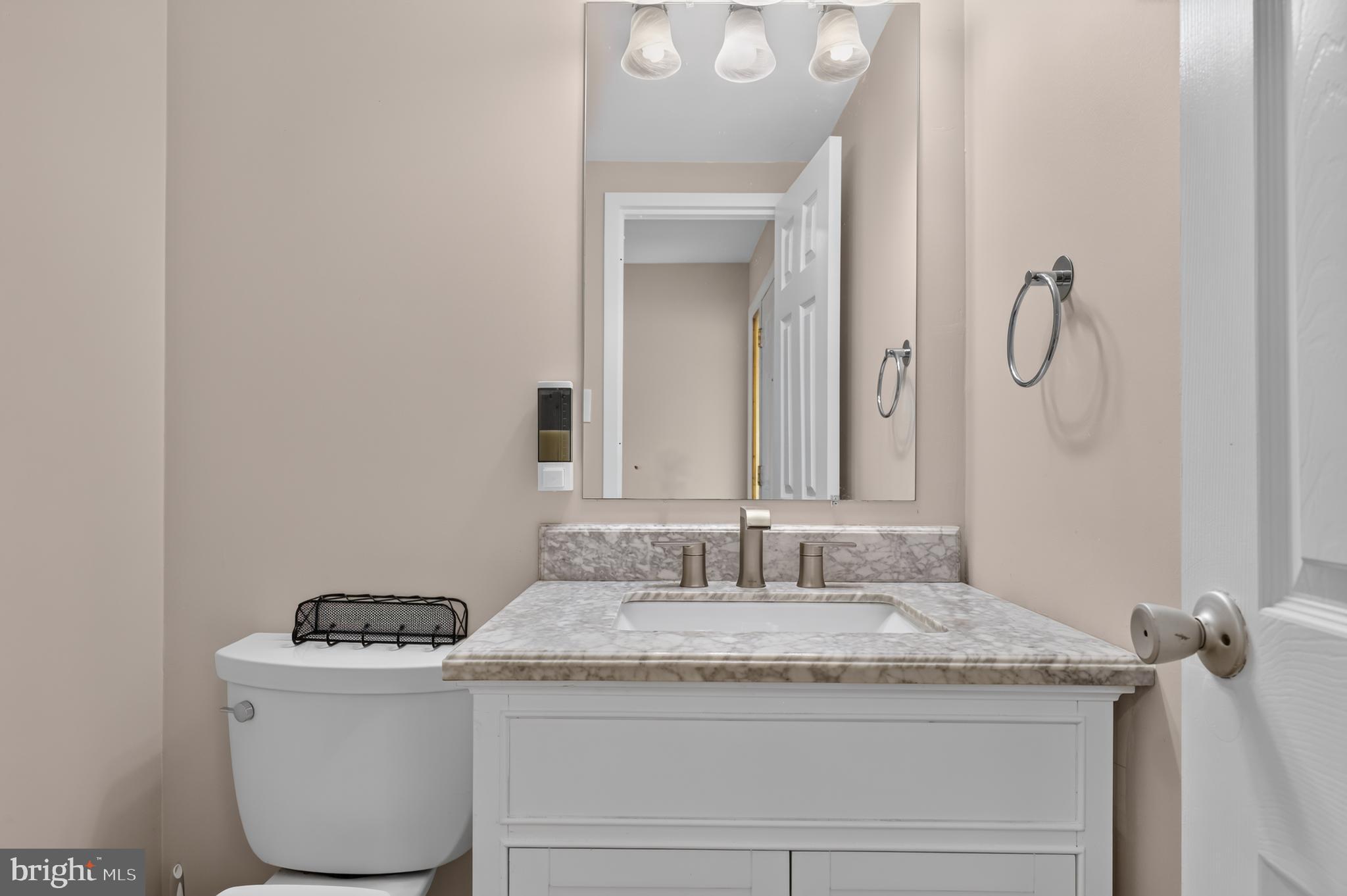 CENTERSTAGE - Residential