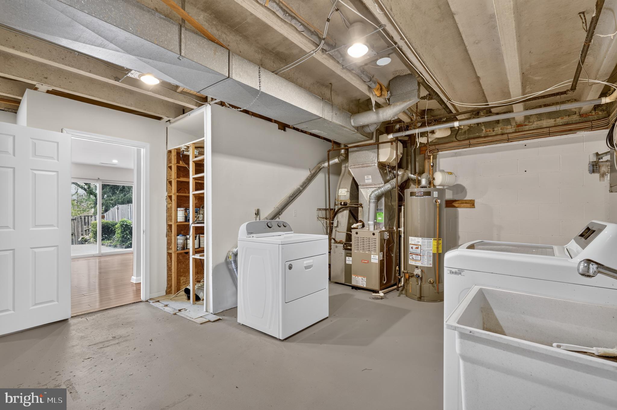 CENTERSTAGE - Residential