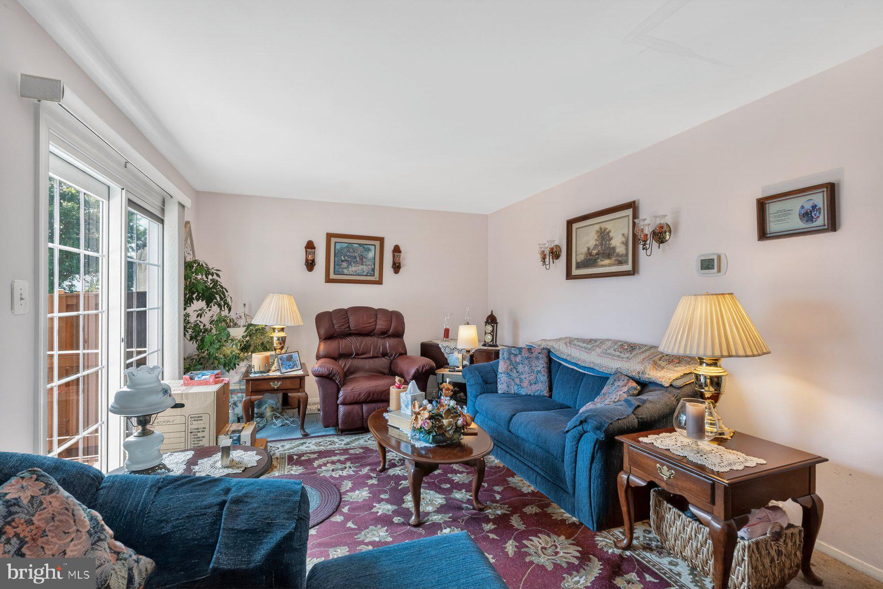 CROFTON SQUARE - Residential