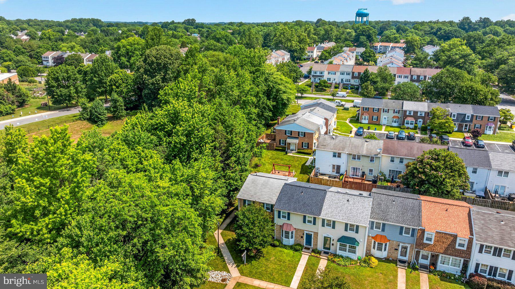 CROFTON SQUARE - Residential