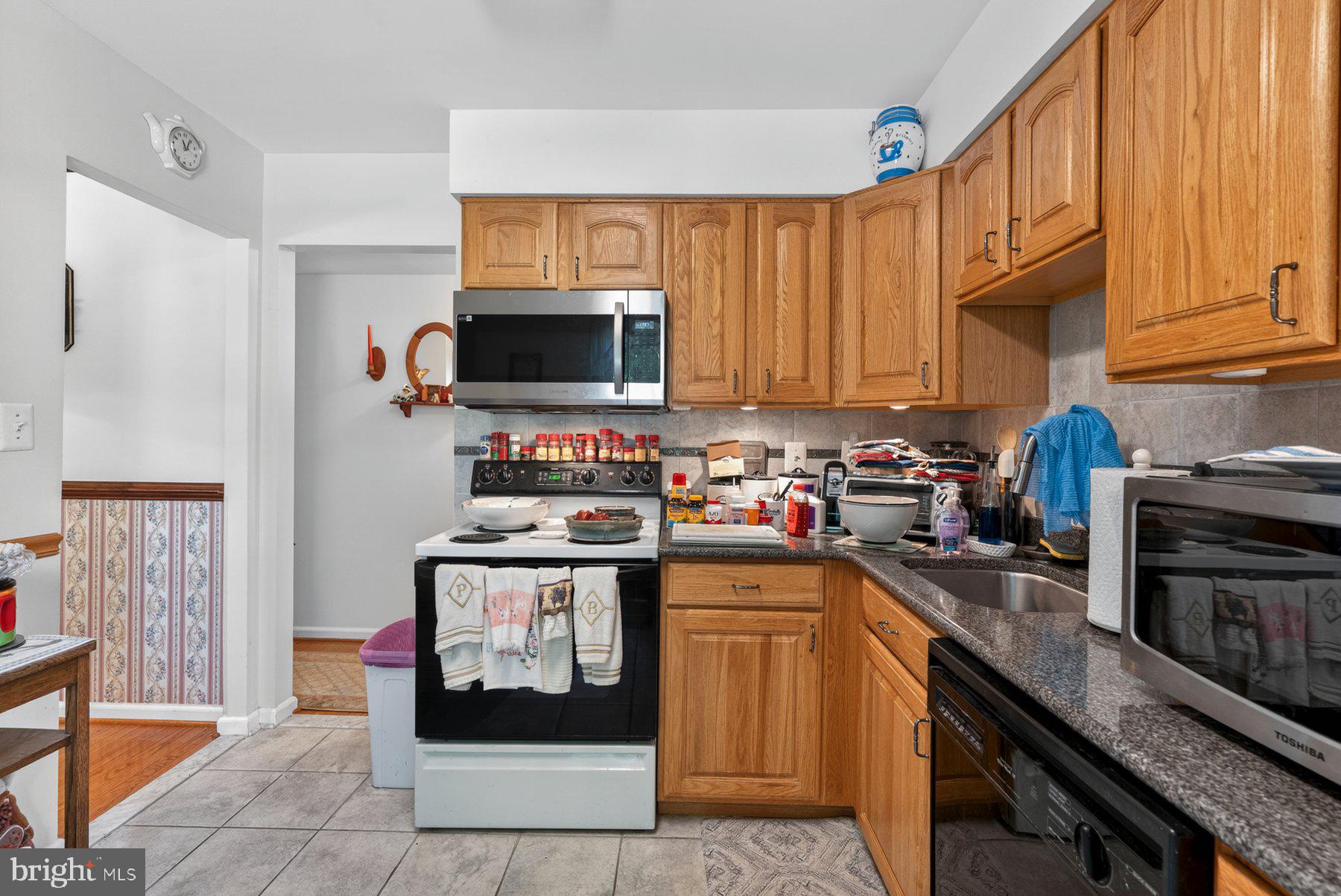 CROFTON SQUARE - Residential