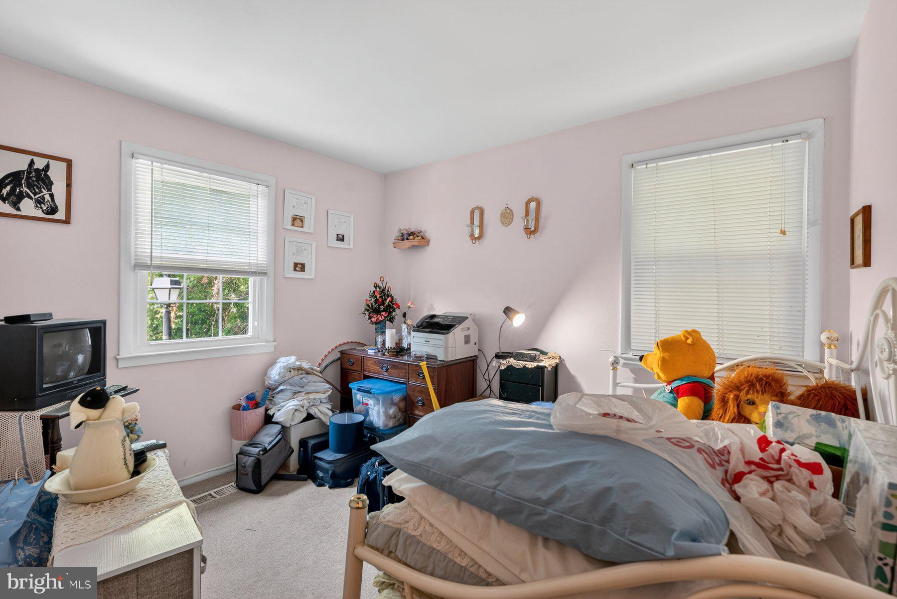 CROFTON SQUARE - Residential