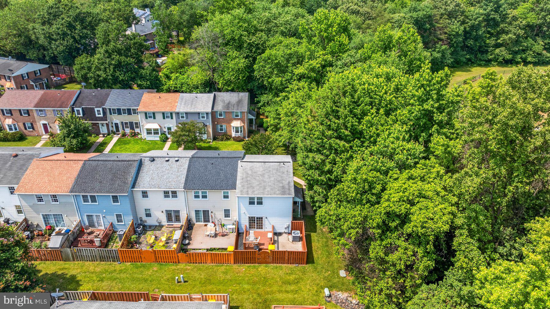 CROFTON SQUARE - Residential
