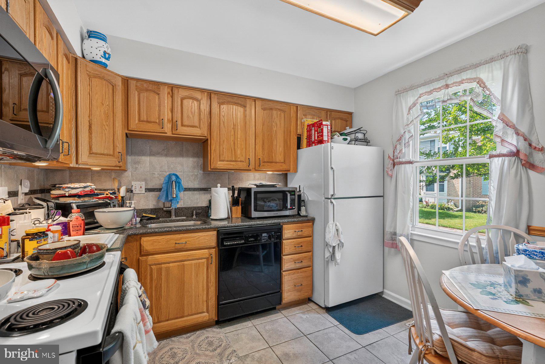 CROFTON SQUARE - Residential