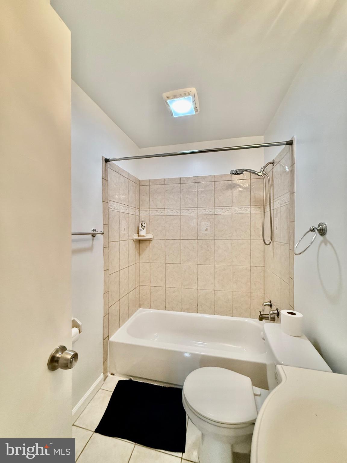 HOLLYWOOD - Residential