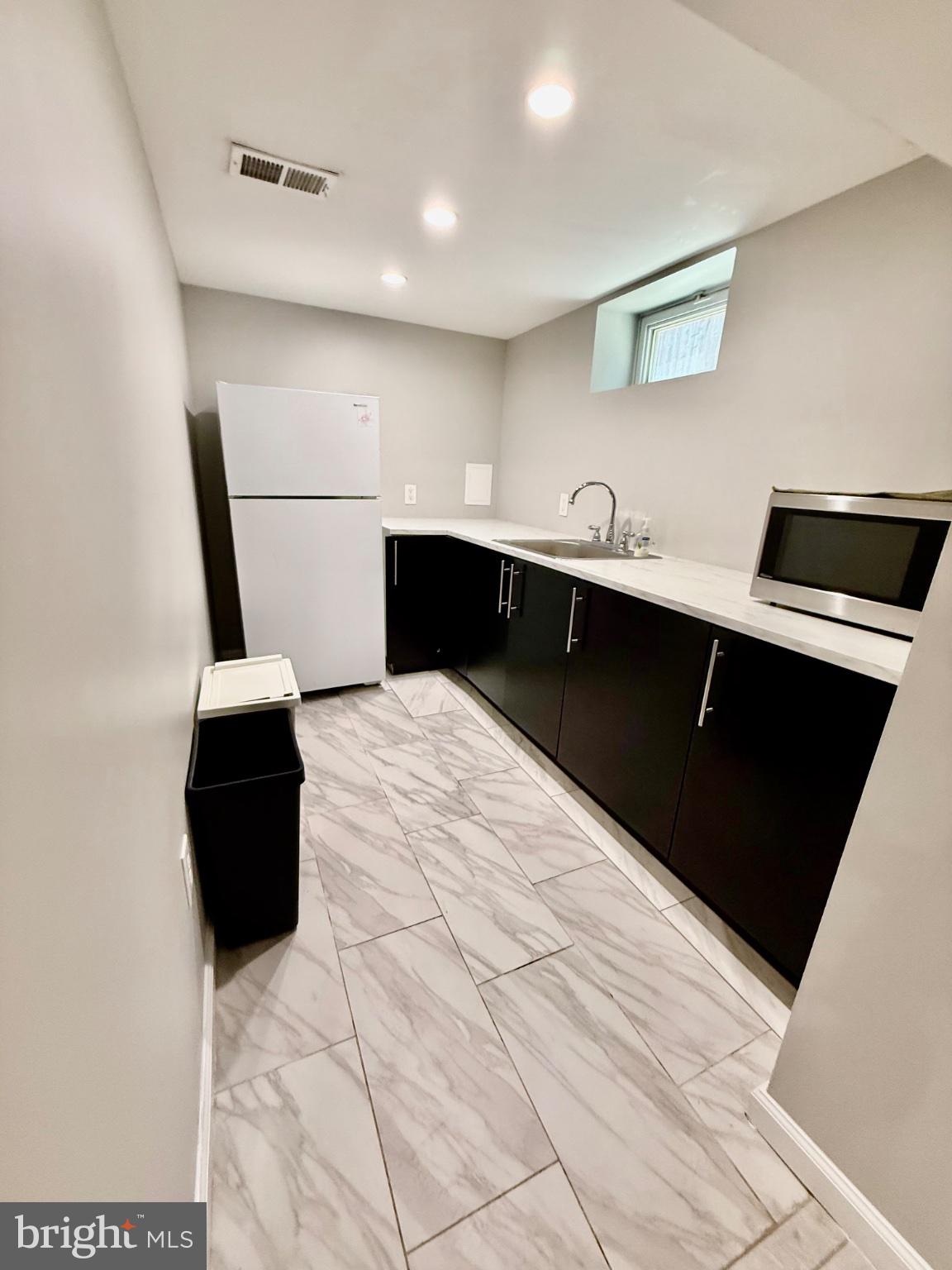HOLLYWOOD - Residential