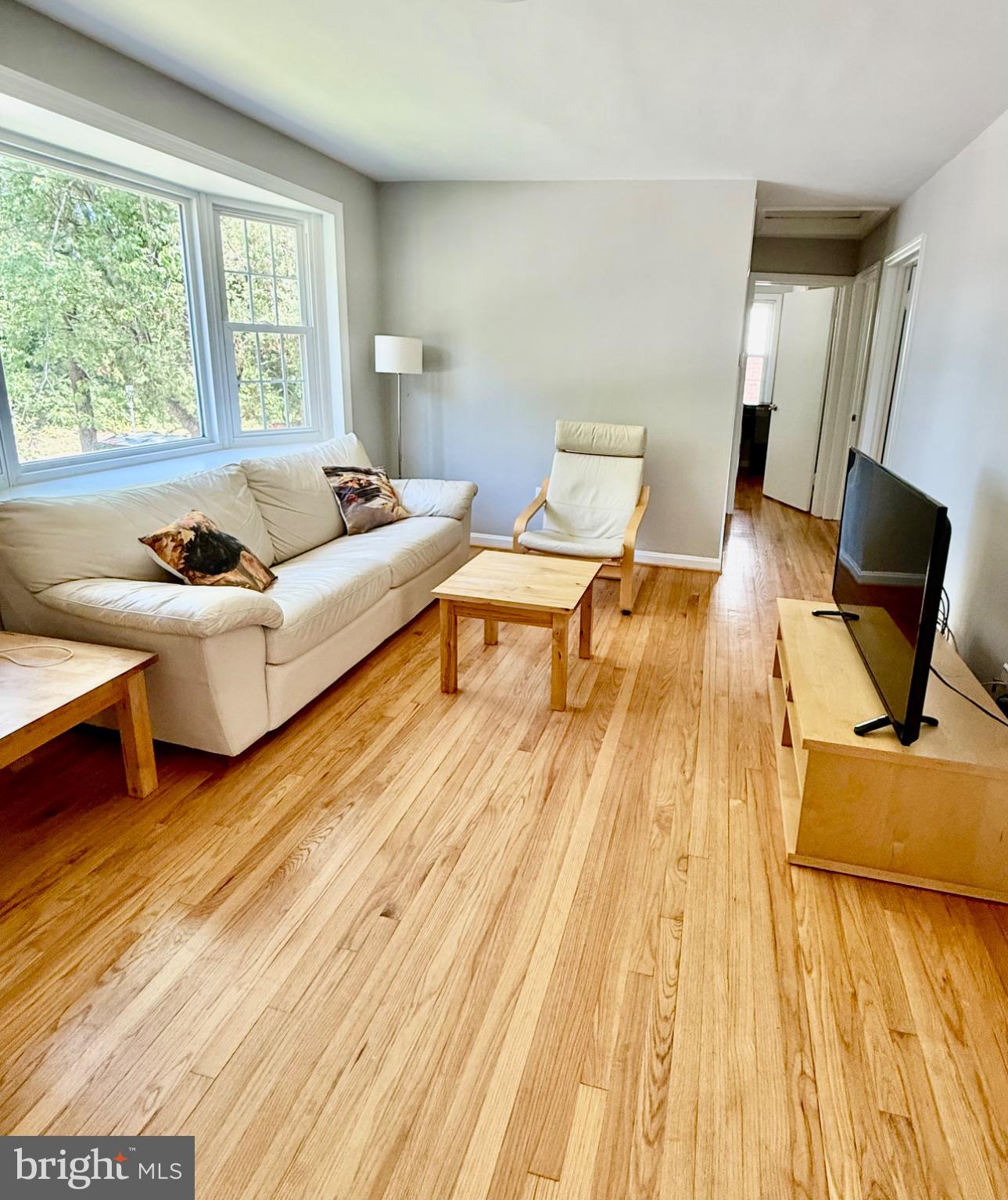 HOLLYWOOD - Residential