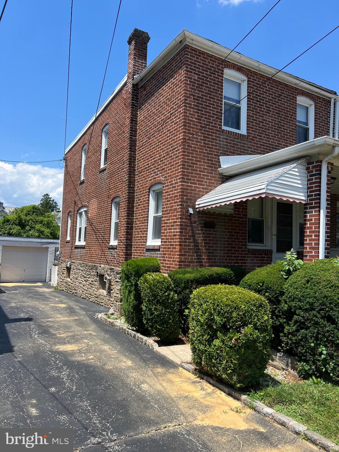 BRYN MAWR - Residential