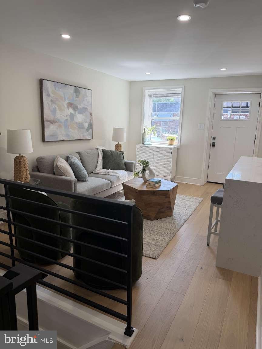 GRAYS FERRY - Residential