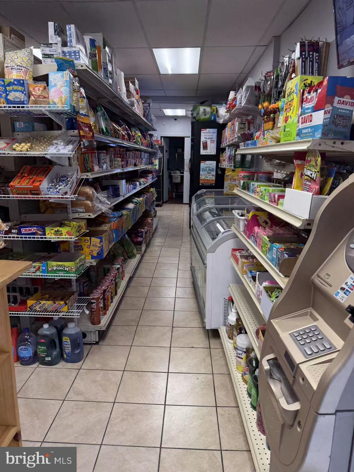 PHILADELPHIA - Commercial Sale
