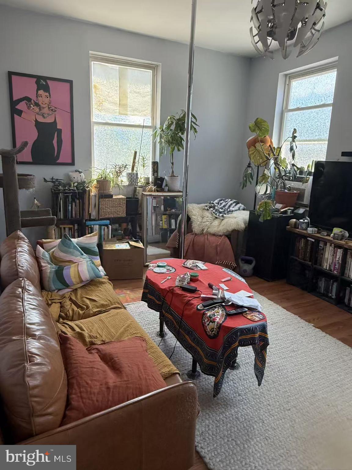 PHILADELPHIA - Commercial Sale