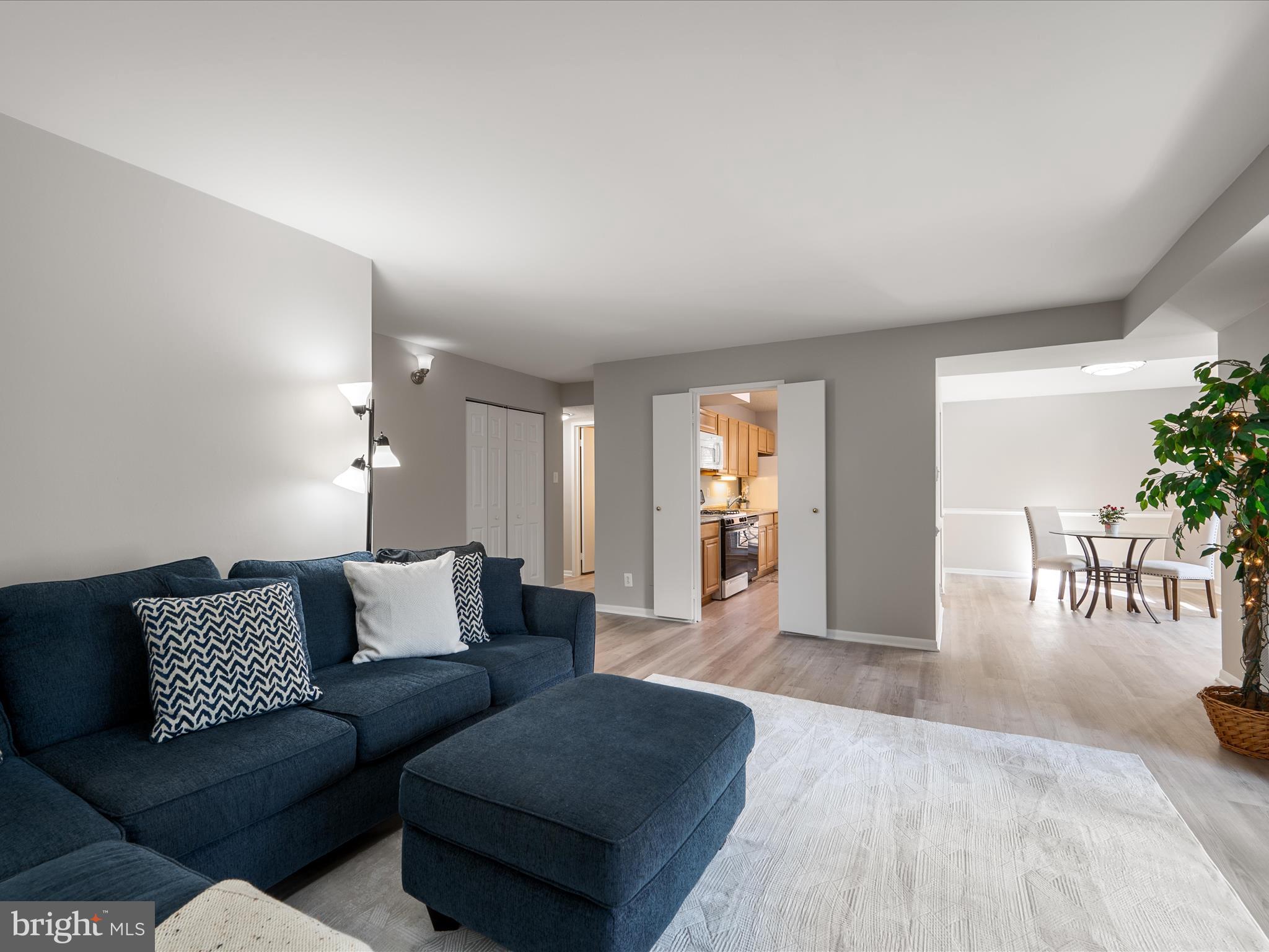HUNTERS WOODS VILLAGE - Residential