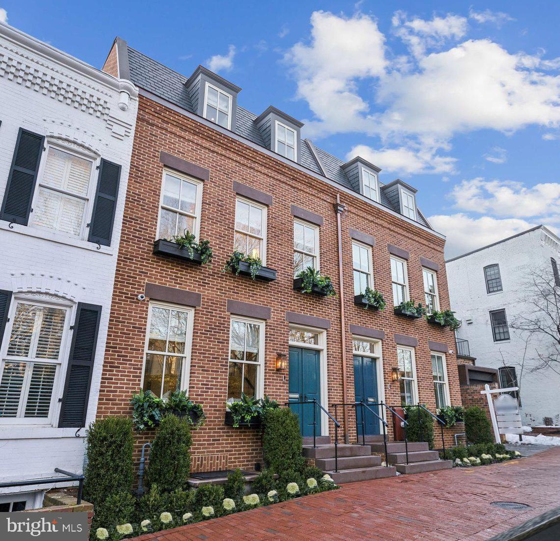 GEORGETOWN - Residential