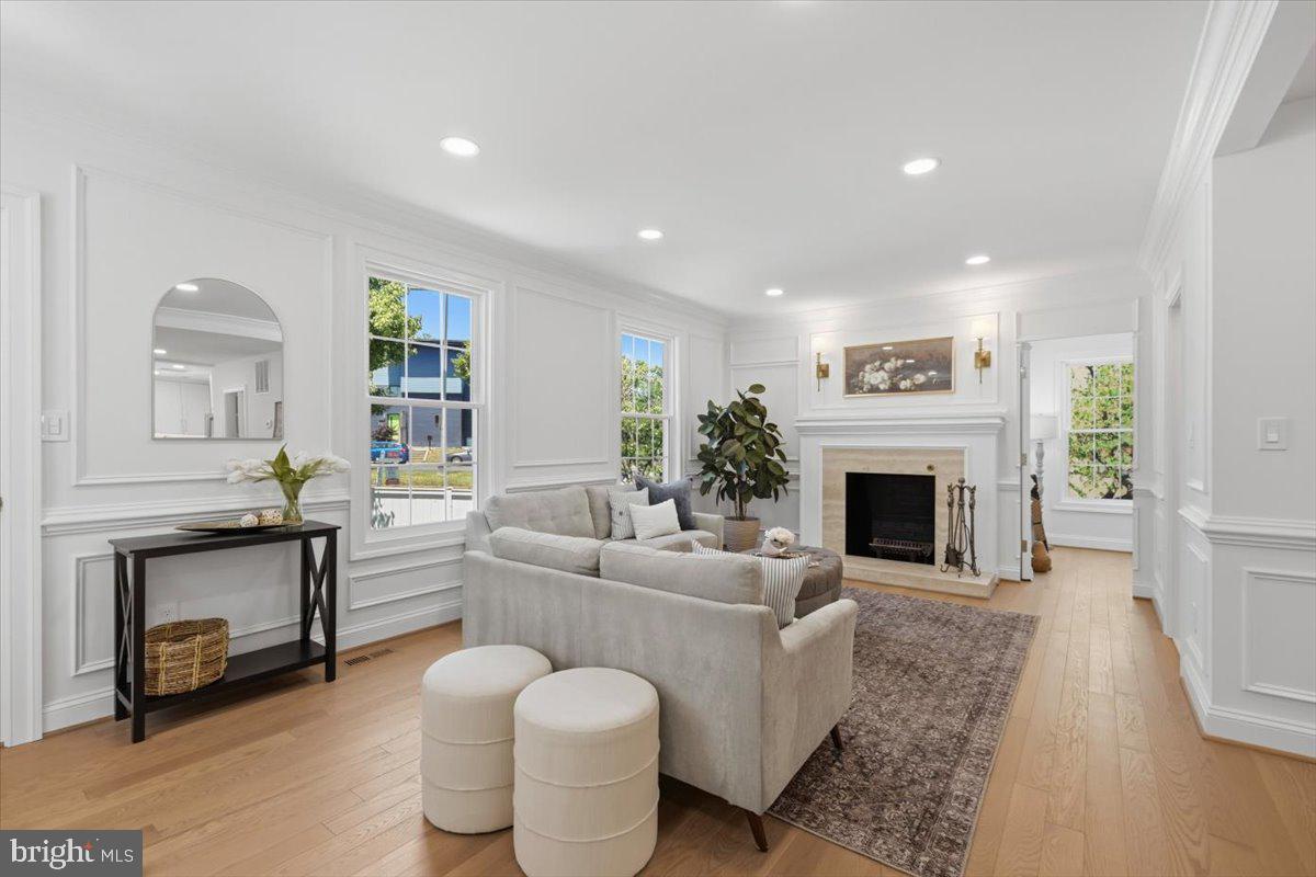 LYON PARK - Residential